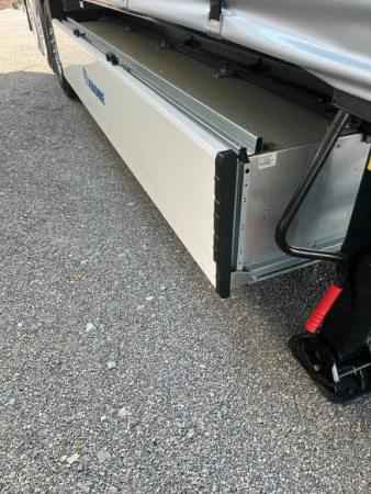 Тентованный полуприцеп KRONE Profi Liner шторный детальное фото - смотреть и выбрать в Spec-Trucks Тентованный полуприцеп KRONE Profi Liner шторный детальное фото - Spec-Trucks