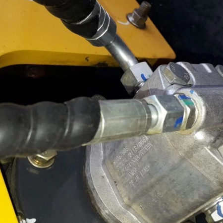 Тротуарный каток LiuGong CLG6032E двухвальцовый 3,5 тонны детальное фото - Spec-Trucks