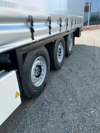 Шторный полуприцеп KRONE Profi Liner детальное фото - Spec-Trucks