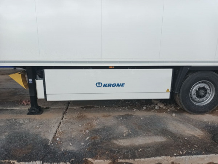 Полуприцеп рефрижератор Krone SD Cool Liner детальное фото - Spec-Trucks