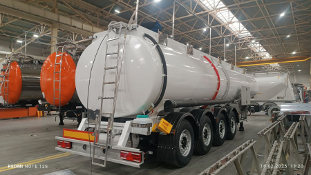 Полуприцеп бензовоз СЕСПЕЛЬ SF4334 34 м3 алюминиевый 4 оси детальное фото - Spec-Trucks