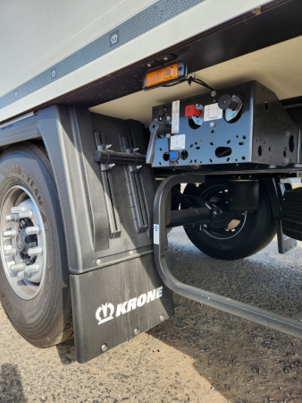 Полуприцеп рефрижератор Krone SD Cool Liner детальное фото - Spec-Trucks