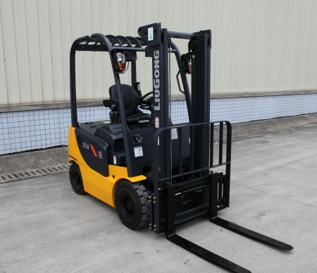 Электрический складской погрузчик 2,5 тонны LiuGong CLG2025A-S детальное фото - смотреть и выбрать в Spec-Trucks Электрический складской погрузчик 2,5 тонны LiuGong CLG2025A-S детальное фото - Spec-Trucks