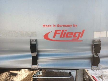 Шторный полуприцеп FLIEGL SDS 350 с кониками детальное фото - Spec-Trucks