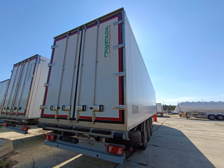 Изотермический полуприцеп КУПАВА 93FL00 (9FL3) на шасси FLIEGL (Германия) детальное фото - Spec-Trucks