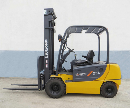 Электрический складской погрузчик 2,5 тонны LiuGong CLG2025A-S детальное фото - смотреть и выбрать в Spec-Trucks Электрический складской погрузчик 2,5 тонны LiuGong CLG2025A-S детальное фото - Spec-Trucks
