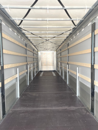 Шторно-бортовой полуприцеп FLIEGL SDS 350 с кониками детальное фото - Spec-Trucks