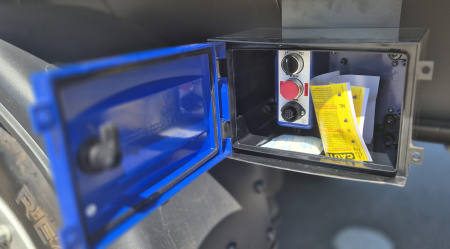 Самосвальный полуприцеп САТ 150 90 м3 с подвижным полом детальное фото - Spec-Trucks