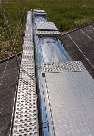 Полуприцеп битумовоз Сеспель SF4B32 32 м3 4 оси детальное фото - Spec-Trucks