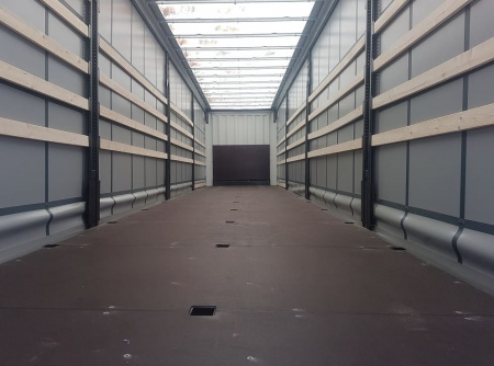 Тентованный полуприцеп KRONE Profi Liner шторный с кониками детальное фото - Spec-Trucks