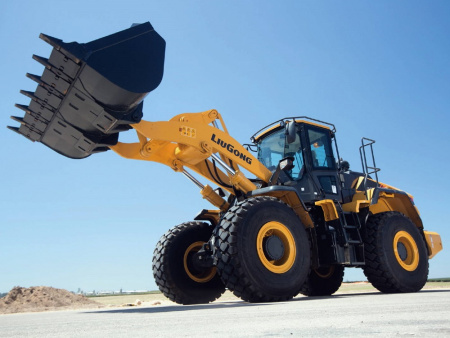 Универсальный погрузчик 5,5 тонн LiuGong CLG856H детальное фото - Spec-Trucks