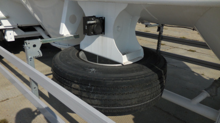 Полуприцеп муковоз Сеспель SF3U48 48 м3 алюминиевый детальное фото - Spec-Trucks