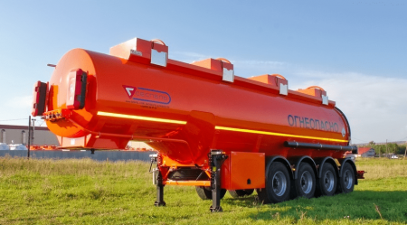 Полуприцеп бензовоз СЕСПЕЛЬ SF4332 32 м3 4 оси детальное фото - Spec-Trucks