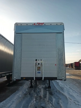 Шторный полуприцеп FLIEGL SDS 350 с кониками детальное фото - Spec-Trucks