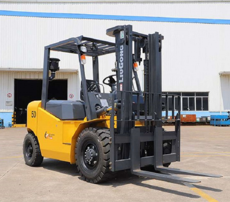 Автопогрузчик 5 тонн LiuGong CPCD50 детальное фото - купить в Spec-Trucks Автопогрузчик 5 тонн LiuGong CPCD50 детальное фото - Spec-Trucks