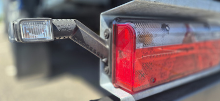 Самосвальный полуприцеп САТ 150 90 м3 с подвижным полом детальное фото - Spec-Trucks