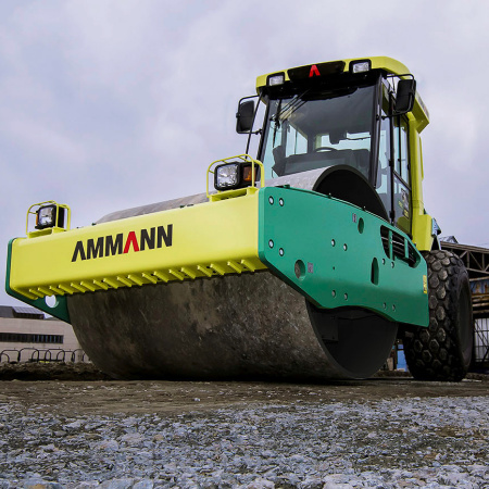 Тяжелый грунтовый каток AMMANN ASC 130D 13 тонн детальное фото - Spec-Trucks