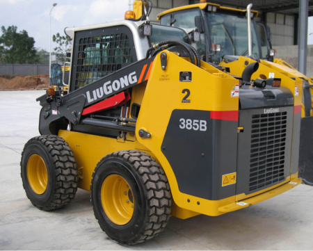 Фронтальный мини погрузчик LiuGong CLG385B 1200 кг детальное фото - смотреть и выбрать в Spec-Trucks Фронтальный мини погрузчик LiuGong CLG385B 1200 кг детальное фото - Spec-Trucks