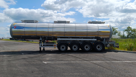 Полуприцеп битумовоз Сеспель SF4B32 32 м3 4 оси детальное фото - Spec-Trucks