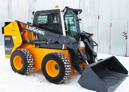 Фронтальный мини погрузчик LiuGong CLG385B 1200 кг детальное фото - смотреть и выбрать в Spec-Trucks Фронтальный мини погрузчик LiuGong CLG385B 1200 кг детальное фото - Spec-Trucks