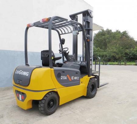 Электрический складской погрузчик 2,5 тонны LiuGong CLG2025A-S детальное фото - смотреть и выбрать в Spec-Trucks Электрический складской погрузчик 2,5 тонны LiuGong CLG2025A-S детальное фото - Spec-Trucks