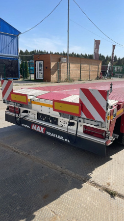 Низкорамный раздвижной полуприцеп трал (тяжеловоз) MAX TRAILER (FAYMONVILLE) F-S46-1AAB детальное фото - Spec-Trucks