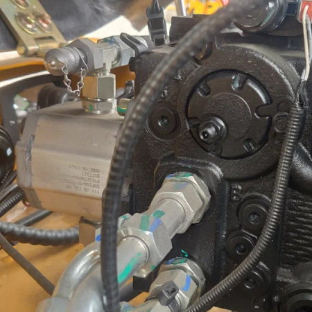 Тротуарный каток LiuGong CLG6032E комбинированный 3,5 тонны детальное фото - Spec-Trucks