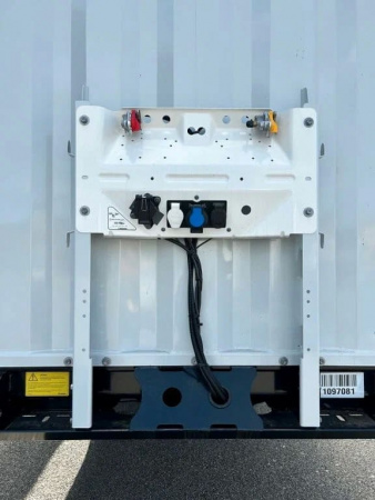 Шторный полуприцеп KRONE Profi Liner детальное фото - Spec-Trucks